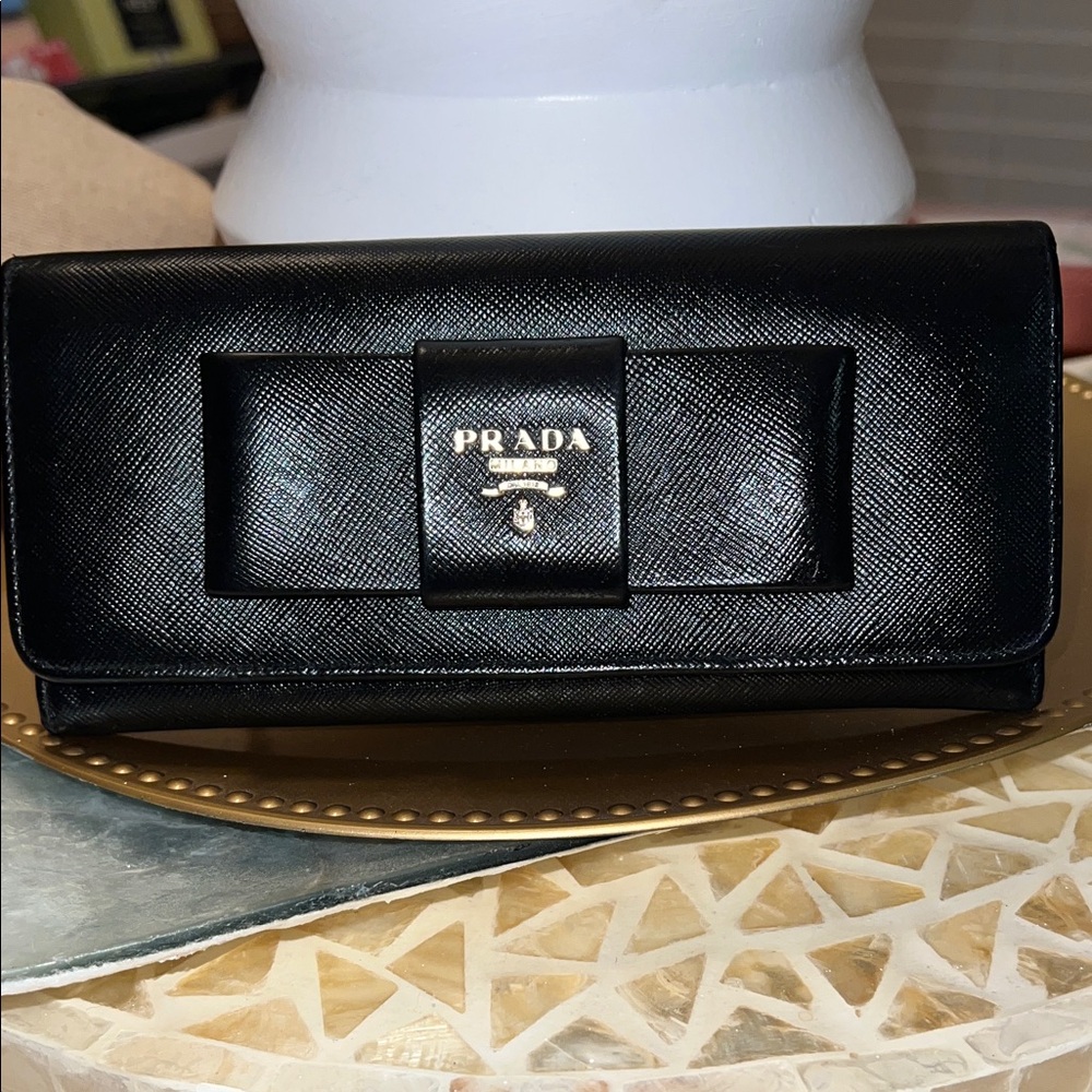 Prada Black Saffiano Fiocco Bow Continental Wallet With COA